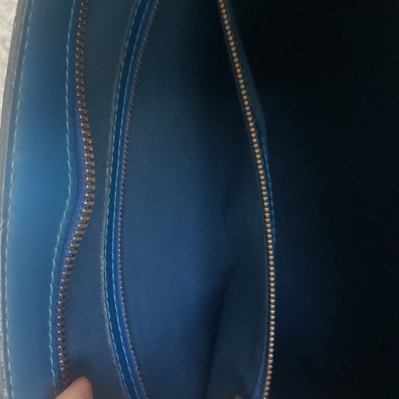 Louis Vuitton Blue Epi Saint Jaques Shoulder Bag Authentic - Picture 14 of 14